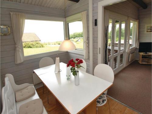 Holiday Home � Skovbryn II