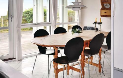 Three-bedroom Holiday Home In Ebberup