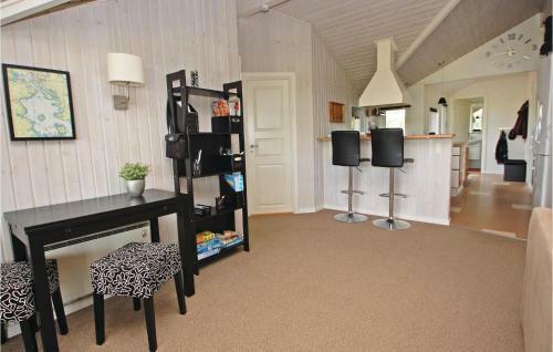 Holiday Home Fredskovvej Sj�lund X