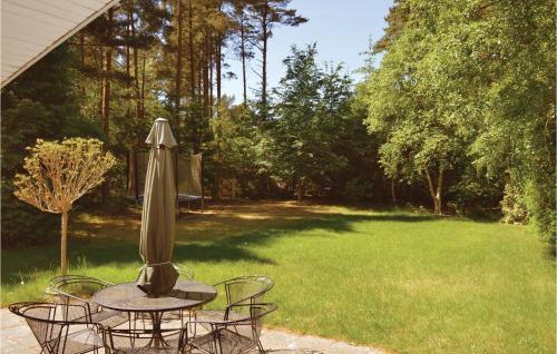 Three-bedroom Holiday Home In Hadsund