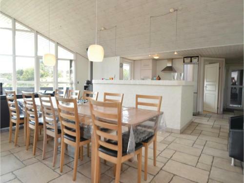 Holiday Home Henne With Fireplace 06