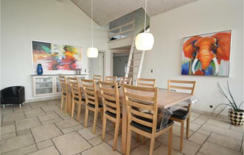 Holiday Home Henne With Fireplace 06