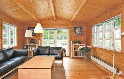 Two-bedroom Holiday Home In Nyk�bing Sj 1