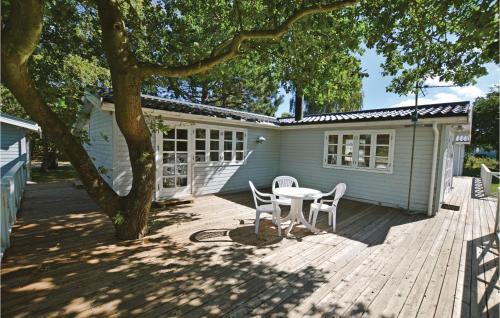 Two-bedroom Holiday Home In Nyk�bing Sj 1