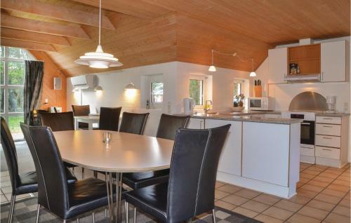 Holiday Home Bugten