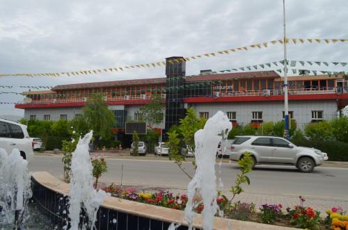 Dawa Hotel And Restaurant