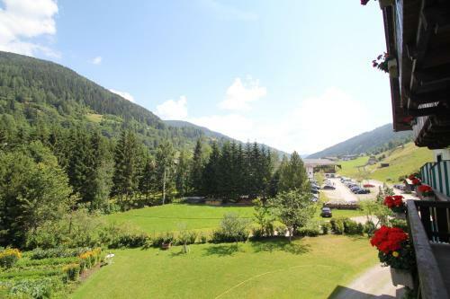 Hostal Pension Hubertushof Beim R�merbad