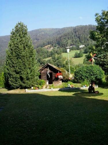 Hostal Appartement Pension Grasser