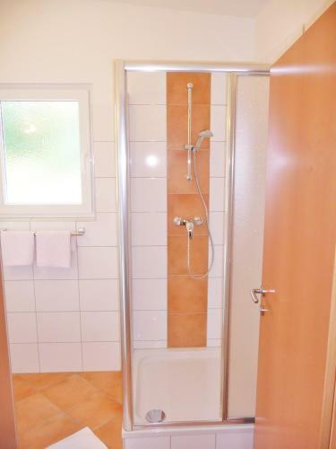 Apartamento Ferienh�user Tr�ster