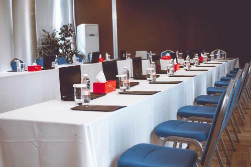 Titanic Hotel & Spa