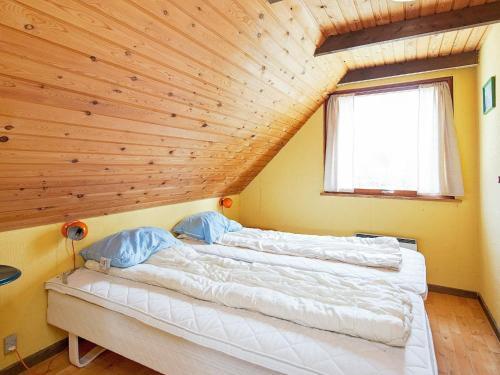 Four-bedroom Holiday Home In Alling�bro 1