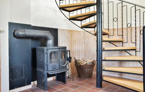 Seven-bedroom Holiday Home In Lemvig