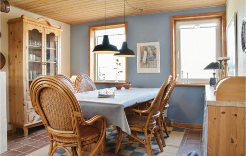 Seven-bedroom Holiday Home In Lemvig