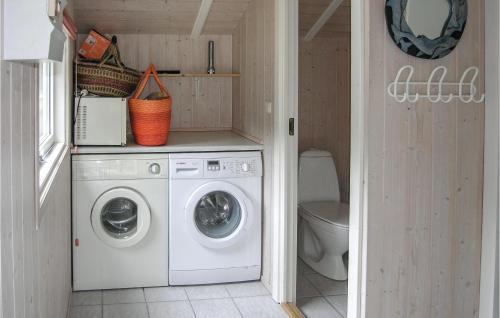 Three-bedroom Holiday Home In Humble 7
