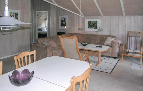 Three-bedroom Holiday Home In Humble 7