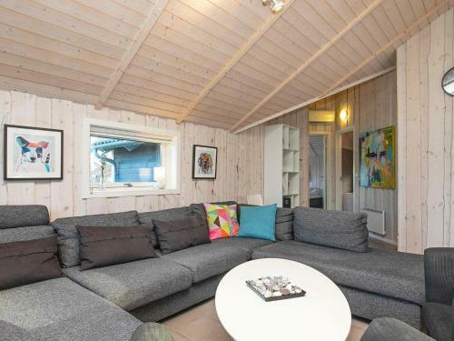Holiday Home Humble XIX