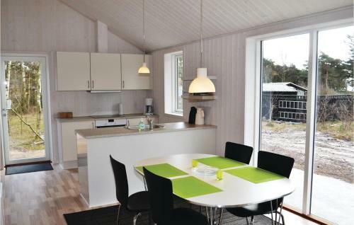 Four-bedroom Holiday Home In Knebel 4
