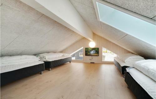 Eight-bedroom Holiday Home In Norre Nebel