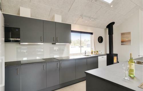 Eight-bedroom Holiday Home In Norre Nebel