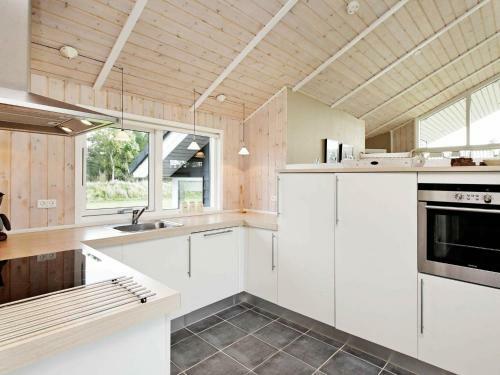 Four-bedroom Holiday Home In Oksb�l 14