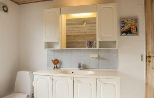 Three-bedroom Holiday Home In Ringkobing