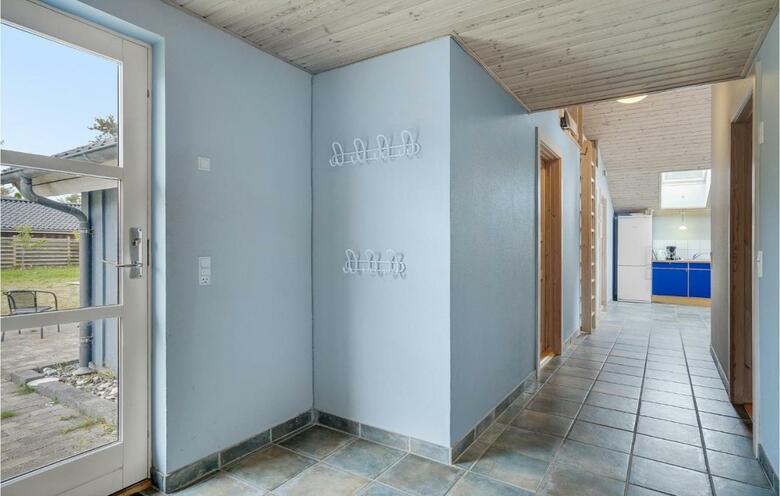 Three-bedroom Holiday Home In G�rlev 3