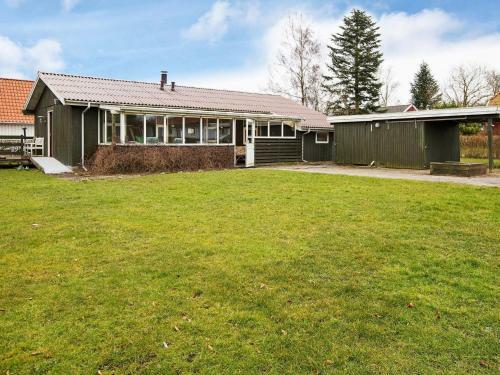 Holiday Home P�t Strandby XIV