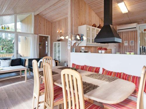 Two-bedroom Holiday Home In �rsted 5
