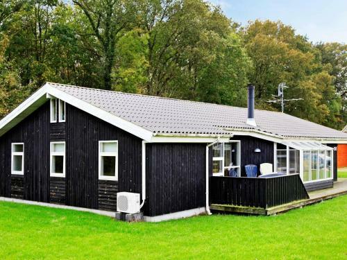 Holiday Home P�t Strandby XIII