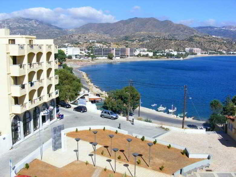 Atlantis Hotel