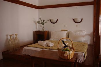 Astron Hotel