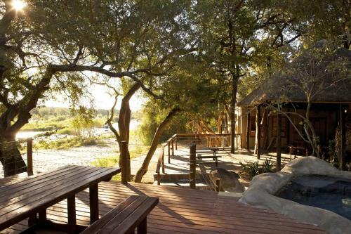Bushriver Lodge