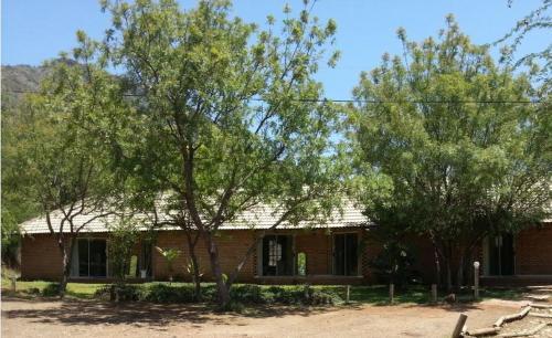 Hostal Bonamanzi Guest House