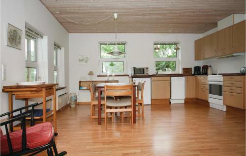 Holiday Home L�rkevej Vig I