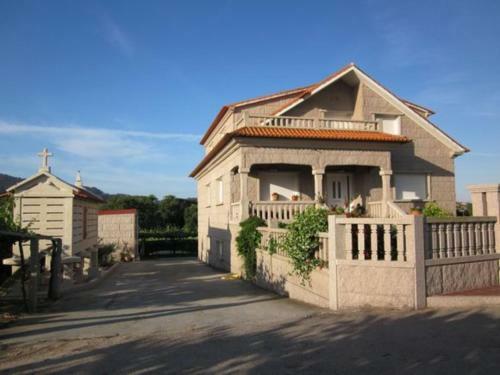 House In Ribadumia 100174