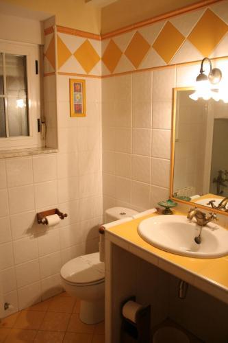 Agroturismo La Casona De Collado