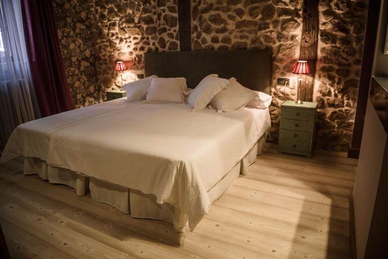 Hostal De Aldaca Rural