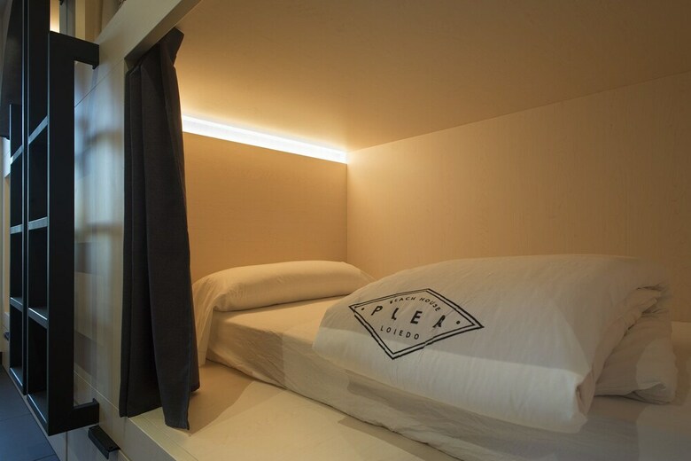 Albergue Plea Beach House