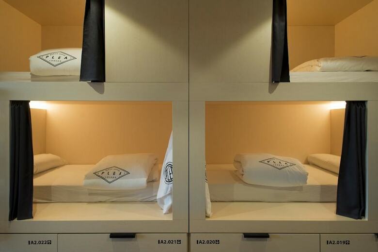 Albergue Plea Beach House