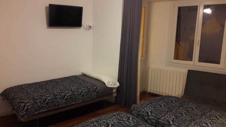 Hostal My Room Monzon