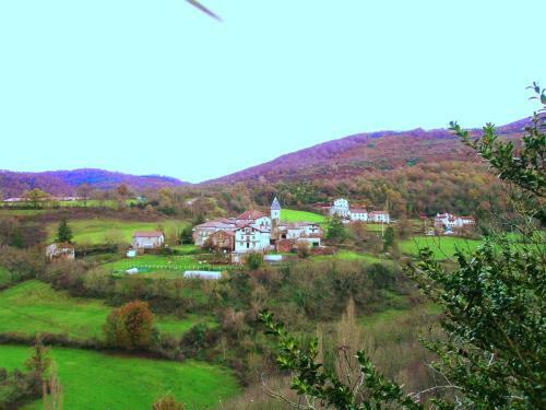 Agroturismo Casa Rural Parriola