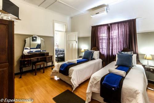 Hostal De Herberg Lodge