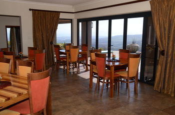 Bezweni Lodge