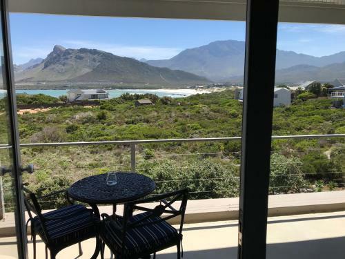 Hostal Moonstruck On Pringle Bay Guesthouse