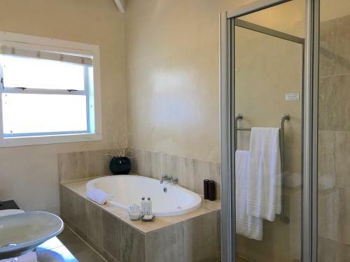 Hostal Moonstruck On Pringle Bay Guesthouse