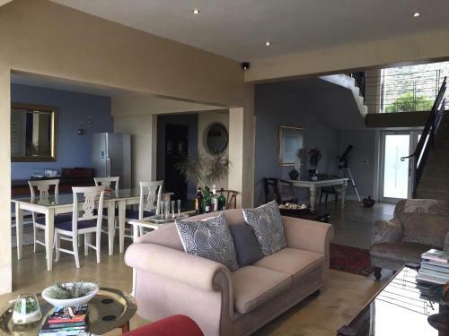Hostal Moonstruck On Pringle Bay Guesthouse
