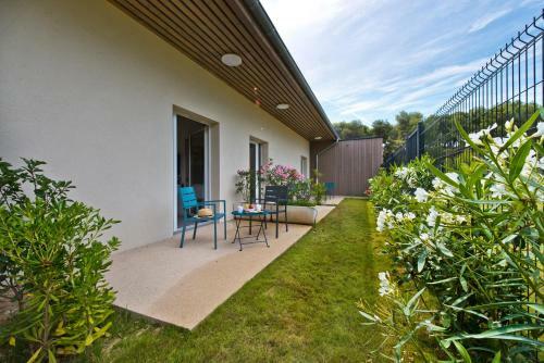 Aparthotel Kyriad R�sidence Cabri�s - Plan De Campagne