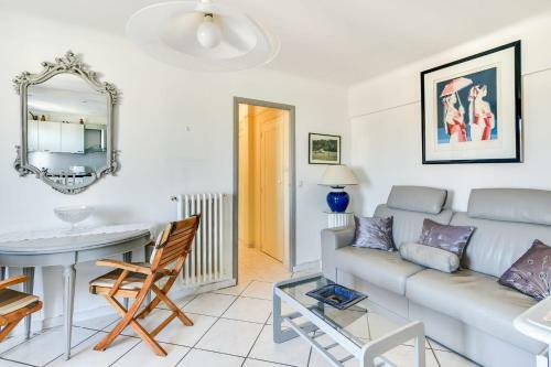 Immogroom - Apartment - Sea View - Balcony - AC Congressbeaches