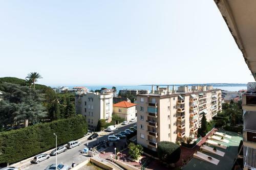Immogroom - Apartment - Sea View - Balcony - AC Congressbeaches