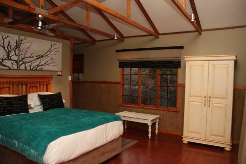 Hostal 5th Seasons Guesthouse